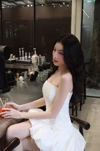 VGU No.95: Pure White Elegance: Captivating Charm of an Asian Beauty in a Modern Cafe-2