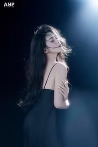 VGU No.10: Captivating Elegance and Allure in a Mystical Studio Light-6