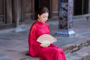 Graceful Vietnamese Traditional Ao Dai: Timeless Elegance 1000024747-18