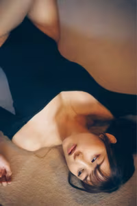 Tsuji Ririsa: Captivating Beauty in FLASH Digital Photo Book - She is Perfect Part 2-6