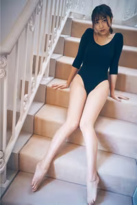 Tsuji Ririsa: Captivating Beauty in FLASH Digital Photo Book - She is Perfect Part 2-8