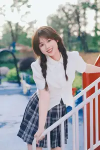 Pao Fu Xiao Fang's Radiant Youth: School Uniform at Dynamic Playground | YiTuYu Vol.8569-9