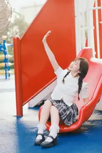 Pao Fu Xiao Fang's Radiant Youth: School Uniform at Dynamic Playground | YiTuYu Vol.8569-20