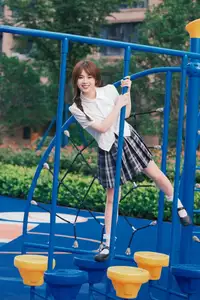 Pao Fu Xiao Fang's Radiant Youth: School Uniform at Dynamic Playground | YiTuYu Vol.8569-5