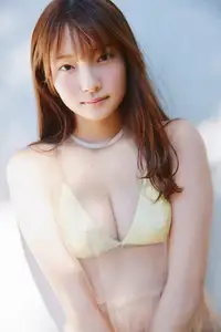 Unveiling Natsuki Satonaka Captivating Charm Otonatchan Vol.3-12