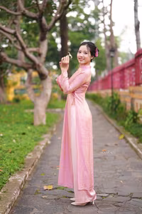 VGU No.153: Enchanting Traditional Vietnamese Ao Dai Beauty and Grace-4