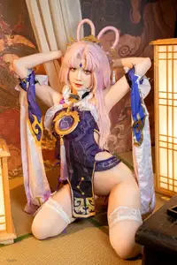 PoppaChan's Enchanting Fu Xuan Cosplay: Exquisite Details and Captivating Allure-8