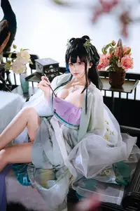 Enchanting Vintage Cosplay: Ri Nai Jiao as the Graceful Shijie - Part 02-0