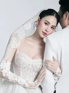Model Huong Lien's Affectionate Wedding Photoshoot with Husband | Sweet Moments Revealed-0