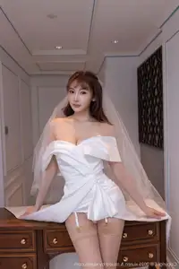 Lu Xuan Xuan (No.10535) Shines: XiuRen's Pristine Bridal Beauty-0