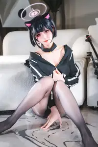 Coser Shuang Mu Fu Su Embodies Kaho Hinoyama: A Playful & Charming Angelic Cat Girl [35P]-5