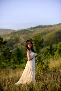 VGU No.134: Enchanting White Dress Muse in Pine Forest: Capturing Natural Beauty and Romantic Golden Hour Moments-4