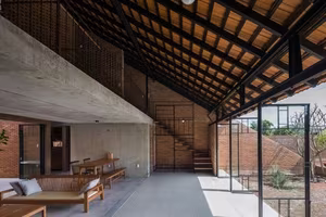 Astonishing architecture of the sloped roof house in Long An resembling a brick kiln hiding unique interior spaces-7