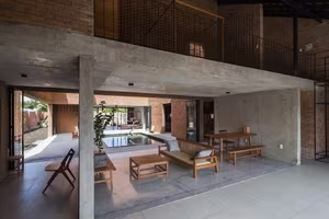 Astonishing architecture of the sloped roof house in Long An resembling a brick kiln hiding unique interior spaces-2