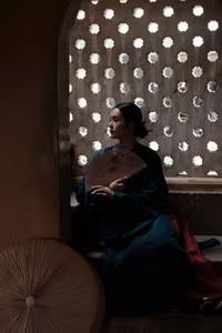 Vietnamese Beauty: Alluring Traditional Charm Through Her Modern Gaze 1000021045-2