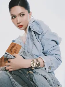 Ngoc Trinh: Signature Allure, Dreamlike and Captivating Moments-7