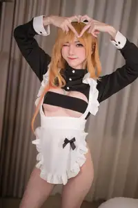 Coser Sally Dorasnow: Charms as Ruby Maid with Adorable Cosplay-2