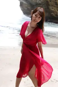 Misumi Shiochi: Captivating Beauty in FRIDAY Digital Photo Book Nocturne Vol.1-15