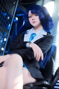 Coser Yu Yu Transforms into Blue Archive's Yuuka: Captivating Beauty in a Unique Photo Collection (45P)-2