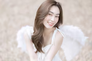 VGU No.33: The Alluring Pure Beauty of an Angel Girl with a Gentle Smile-1