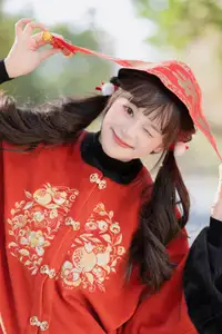 YiTuYu Art Language Vol.8539: Xia Yu Xiao Nian's Vibrant Hanfu Charm-11