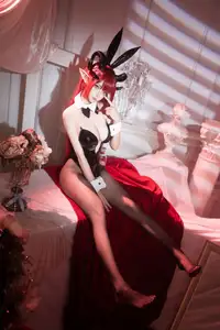 Seya: Alluring Kurumi Cosplay Goddess - Mysterious Beauty in a Unique Outfit-5