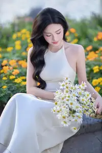 Elegant Muse in Silk Dress Amidst Blooming Garden: Captivating Asian Beauty 1000025196-4