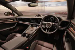 Porsche Panamera Turbo Sonderwunsch Interior: Unique Technology, Pinnacle Luxury for the Elite.-0