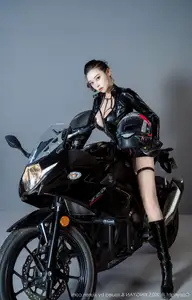 Qing Miao Vol.378: Alluring Biker Goddess in Powerful Black Leather - XingYan Star Face-7