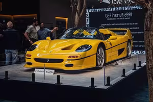 Vibrant Yellow Ferrari F50: Witness the World's Most Expensive Supercar Breaking Auction Records, Valued Over $9 Million!-9