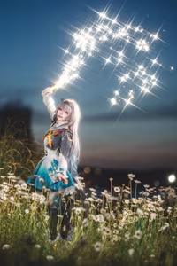 Coser Hana Shichi: Firefly Honkai Star Rail | Enchanting Cosplay Amidst Wildflowers-4