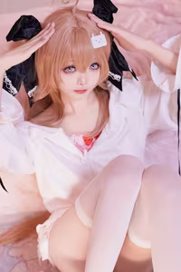 Coser Ai Xi Aiwest: Sweet, Dreamy Cosplay That Captivates-17