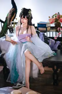 Coser Rina Jiao as Senior Sister Part01: Ethereal Hanfu Beauty & Ancient Charm-4