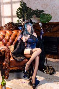 Coser Xi Huan Ai Li Ma Alluring Cheshire Qipao Cosplay Unveiling 37 Captivating Photos-12