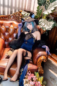 Coser Xi Huan Ai Li Ma Alluring Cheshire Qipao Cosplay Unveiling 37 Captivating Photos-21