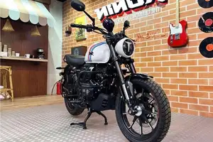 Unveiling the Power Behind Classic Charm: TVS Ronin Agonda Engine-9