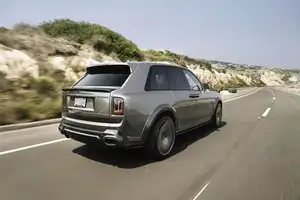 Discover the Unique Emerald Green Interior of the Million-Dollar Rolls-Royce Cullinan Brabus 700-10