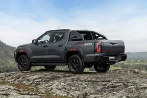 Nissan Navara 2026 Interior: New Class, Modern Tech, Can It Rival Toyota Hilux?-2