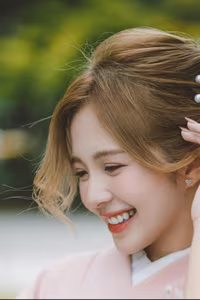 VGU No.83: Radiant Pink Kimono Beauty in Old Japan Street – Experience Traditional Culture-4