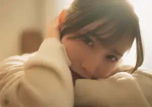 Satsuki Mei: Blooming Grace in 'Mebaechau Part02' Photobook - Discover Her Tender Charm-2