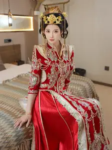 Li Shuang Er: Traditional Beauty in Vibrant Xiùhéfú from XiuRen model Part01-26