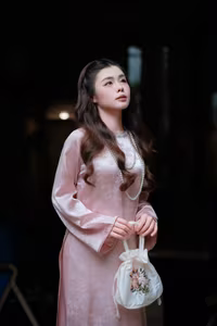 VGU No.80: The Graceful Beauty of a Vietnamese Girl in Traditional Ao Dai-5