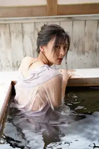 Natsuki Sena: Discover Her Sensual, Alluring Beauty in Every Moment-7