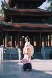 Graceful Vietnamese Beauty: Young Woman in Traditional Attire, Embodying Cultural Heritage and Ao Dai Charm 1000024460-16