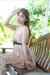 Asaka - FRIDAY Monthly Girl 043: Exclusive Glimpse into Her Never-Before-Seen Photo Collection Part01-25