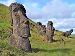 Decoding the Mystery of Easter Island's Giant Moai Statues: Origins and Craftsmanship-7