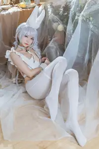Coser 51Jiang as Azur Lane Acasta: Enchanting White Bunny Girl Cosplay-7