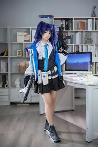 Discover Hayase Yuuka: The Enigmatic & Charismatic Cosplay by Xi Huan Ai Li Ma-19