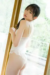 Discover Kaiga Kotori: Charming Beauty in FLASH Digital Photo Book 'The Me You Don't Know'-17